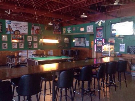 phils brookfield|PHIL'S SPORTS BAR & GRILL, Brookfield .